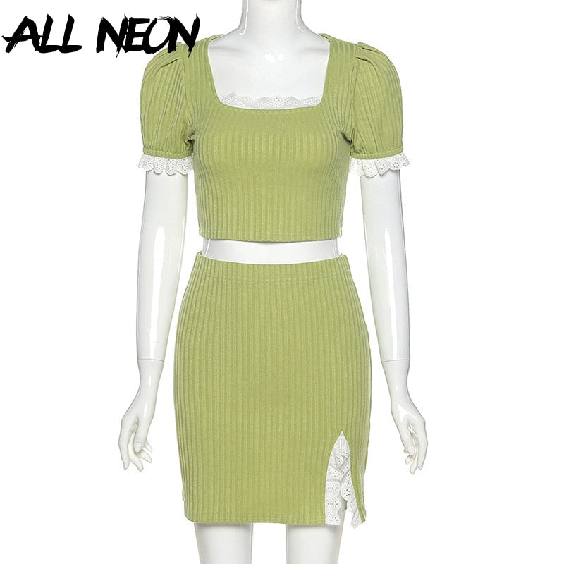 ALLNeon E-girl lindo cuello cuadrado acanalado manga abombada con Tops cortos de encaje y minifalda conjuntos de 2 piezas Y2K conjuntos a juego de moda