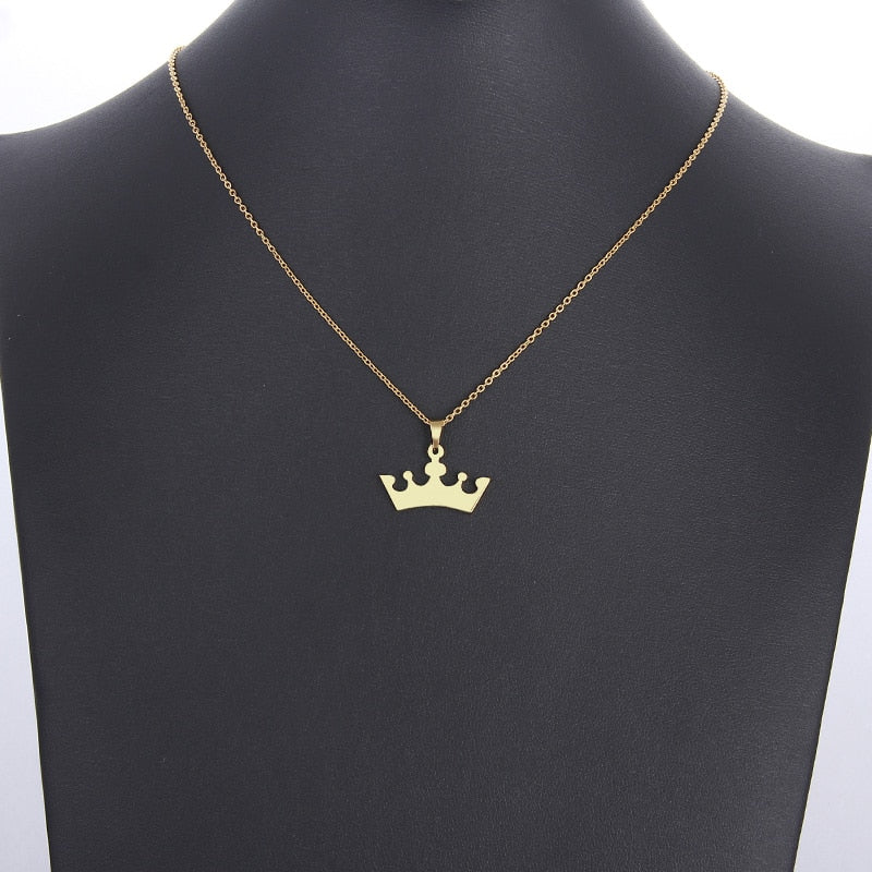 DOTIFI-collar de acero inoxidable para mujer y hombre, corona de dibujos animados, colgante de Color dorado y plateado, joyería de compromiso
