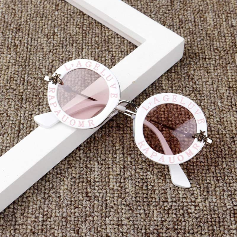 Bear Leader 2022 nuevas gafas de sol de moda para niños, niñas y niños, estilo Simple con letras, gafas de sol calientes, gafas de 7 colores