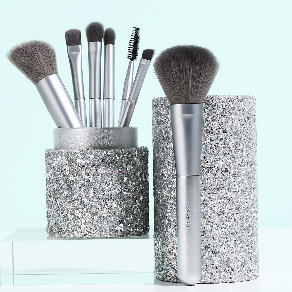XINYAN-Juego de brochas de maquillaje para principiantes, colorete, sombra de ojos, corrector labial, cosméticos, maquillaje con estuche brillante, base en polvo, herramientas de belleza