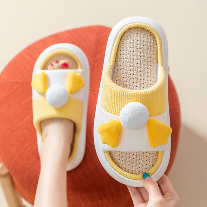 Zapatillas de cáñamo para mujer, zapatos de algodón transpirables antideslizantes con dibujos de pato para dormitorio y parejas, chanclas divertidas para el hogar, novedad de primavera