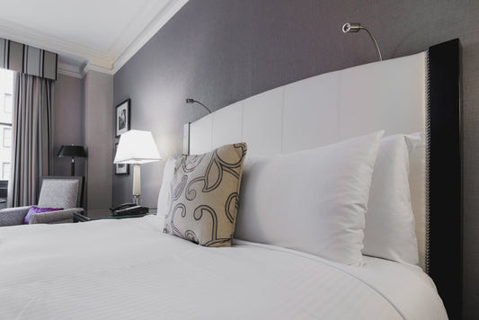 ropa de cama blanca
